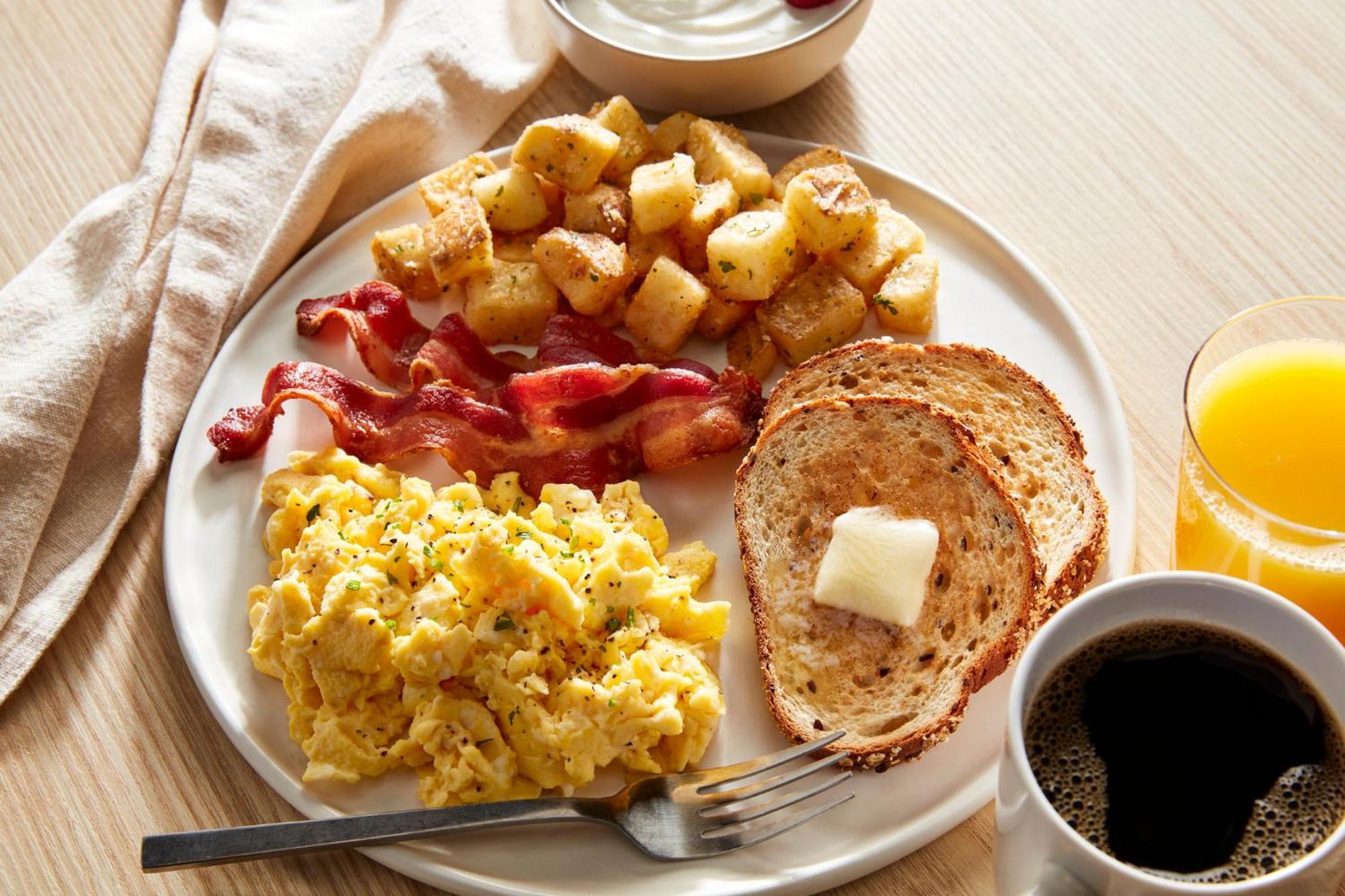 Holiday Inn Coralville - Iowa City By Ihg Ngoại thất bức ảnh