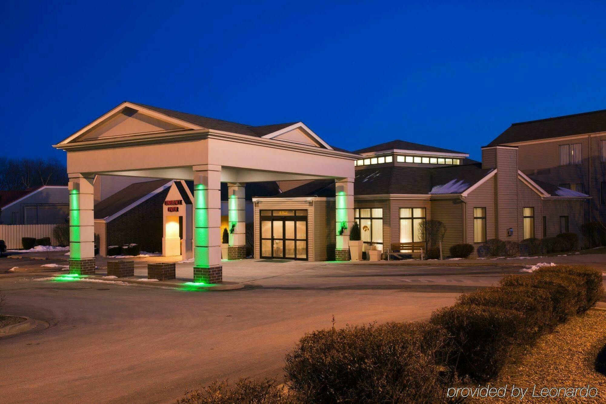Holiday Inn Coralville - Iowa City By Ihg Ngoại thất bức ảnh